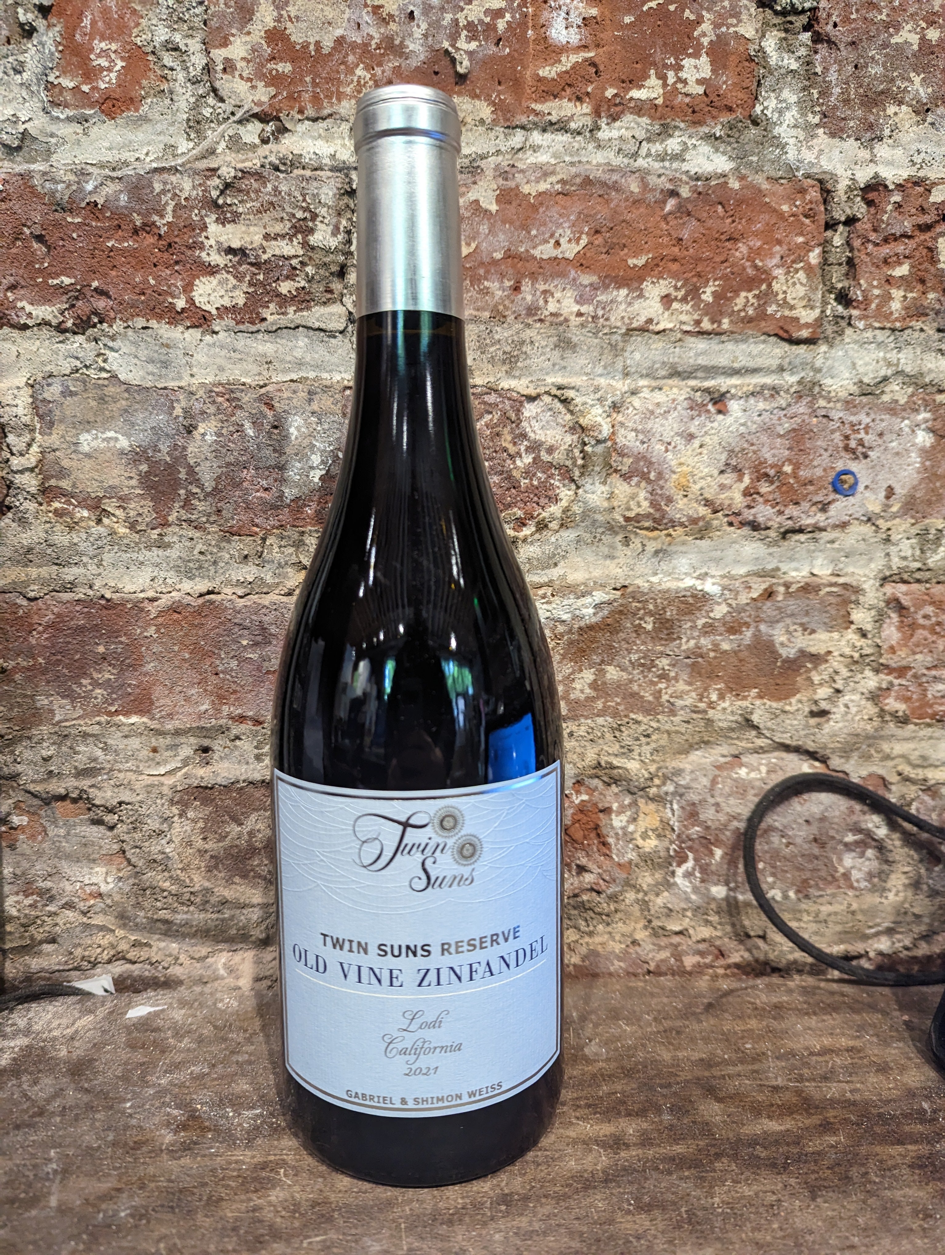 Twin Suns Reserve Old Vine Zinfandel – Kosher Wine Direct